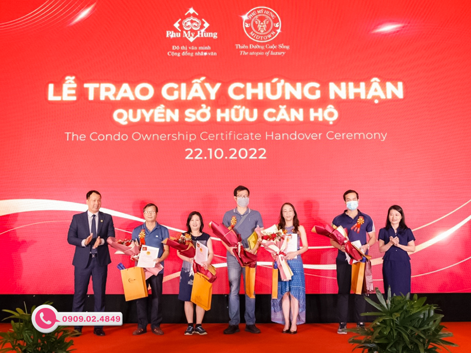 The condo ownership certificate handover ceremony 22.10.2022